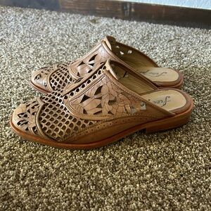 Freepeople slip ons